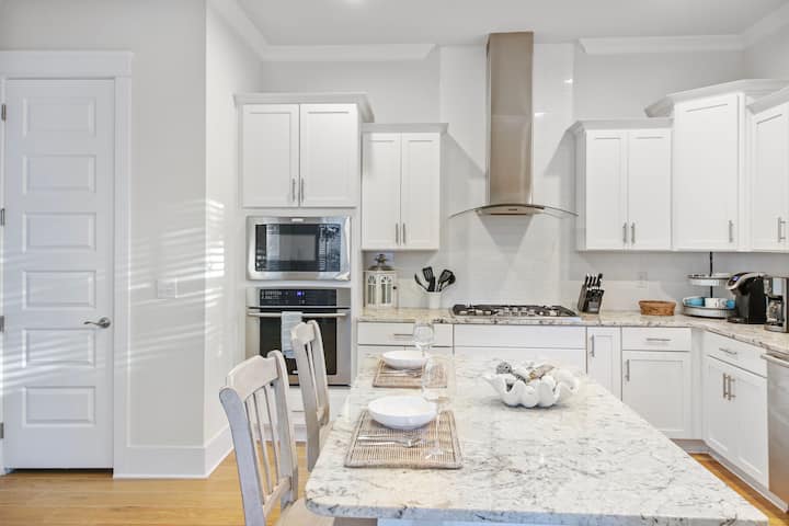 c4c4d119-1f60-4ed3-a2fe-95ce8556a131