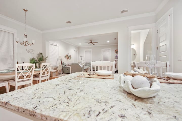 d5bcce3a-c954-4897-a2f9-d87838ba7e63