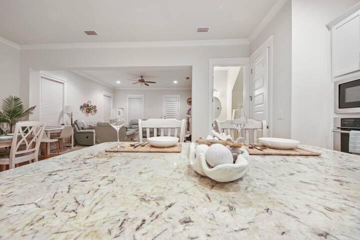 dadf4ac2-138f-41f4-a66c-9e017e77516c