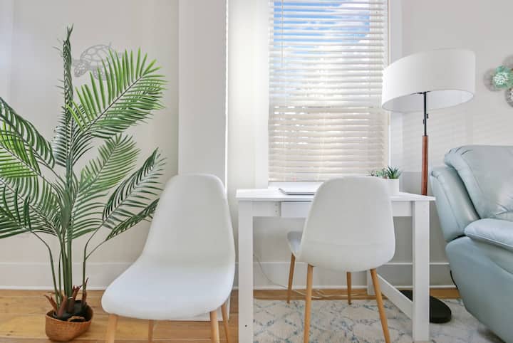 dcc4072d-feaa-4612-9c8f-a42ebdbdb91c